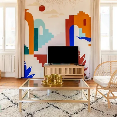 Coulmiers Bleu - Gare Sncf à 5 Min, Atypique&confort Appartamento Nantes